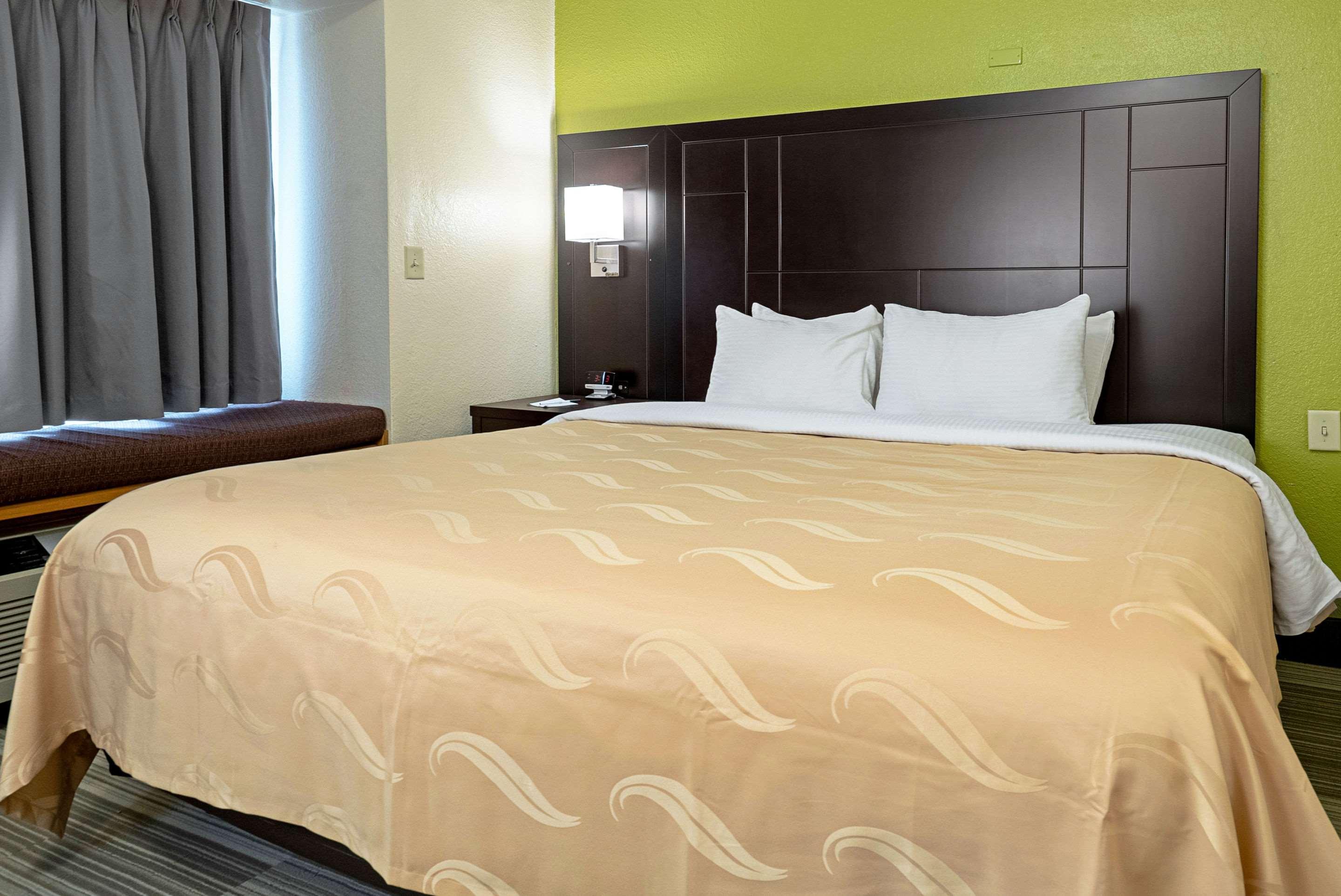 Quality Inn & Suites Robbinsville Kültér fotó