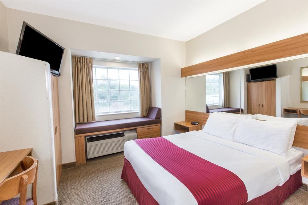 Quality Inn & Suites Robbinsville Kültér fotó