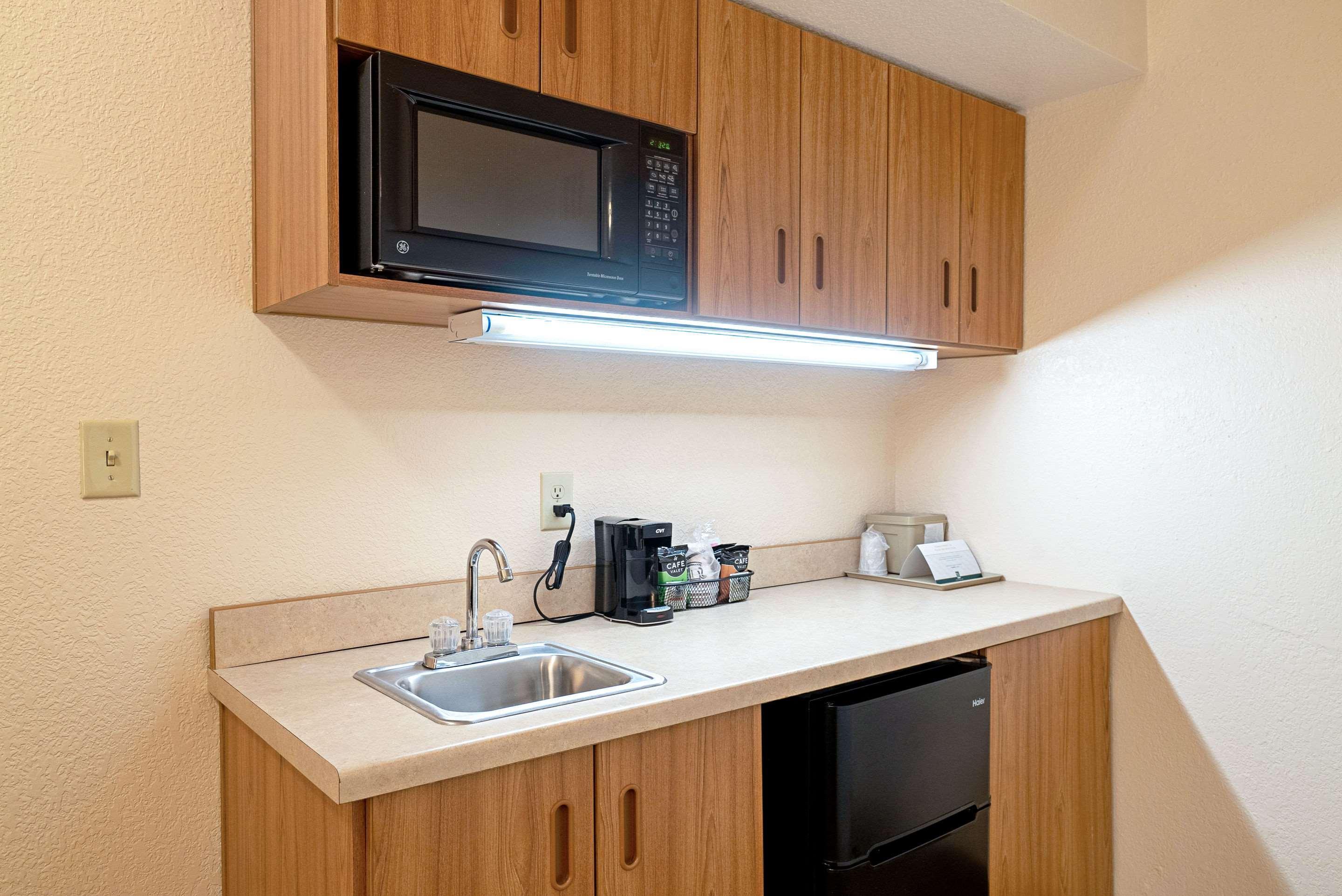 Quality Inn & Suites Robbinsville Kültér fotó