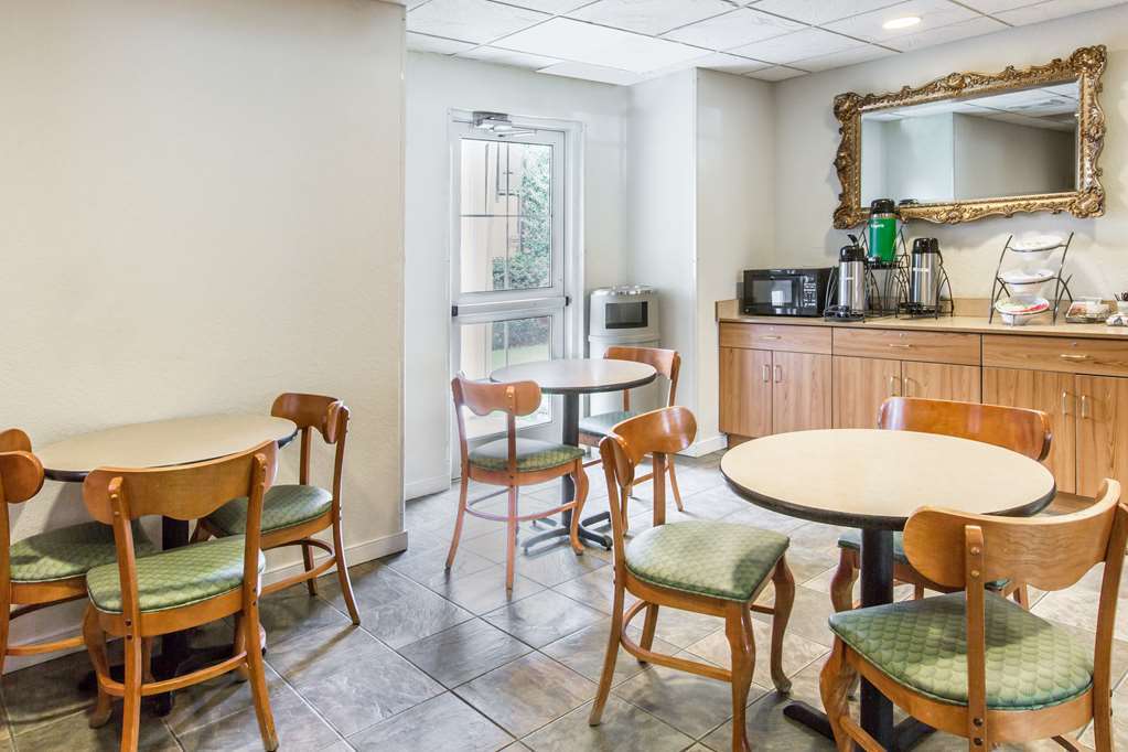Quality Inn & Suites Robbinsville Létesítmények fotó