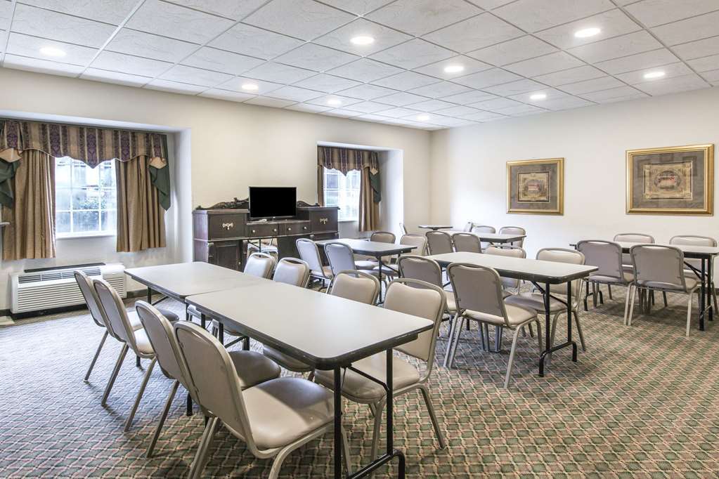 Quality Inn & Suites Robbinsville Létesítmények fotó