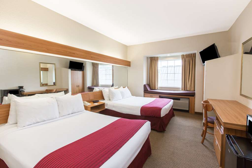 Quality Inn & Suites Robbinsville Szoba fotó