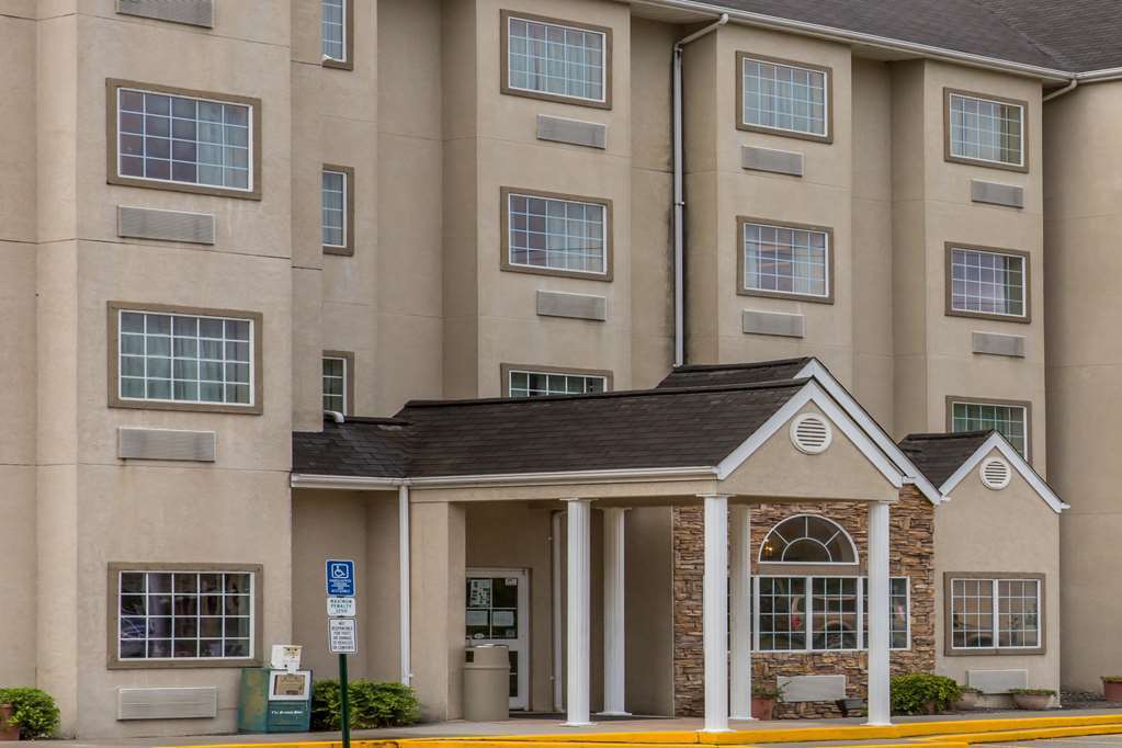 Quality Inn & Suites Robbinsville Kültér fotó